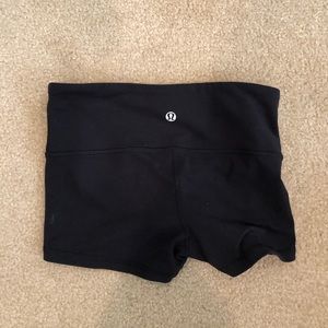 Lululemon tight shorts
